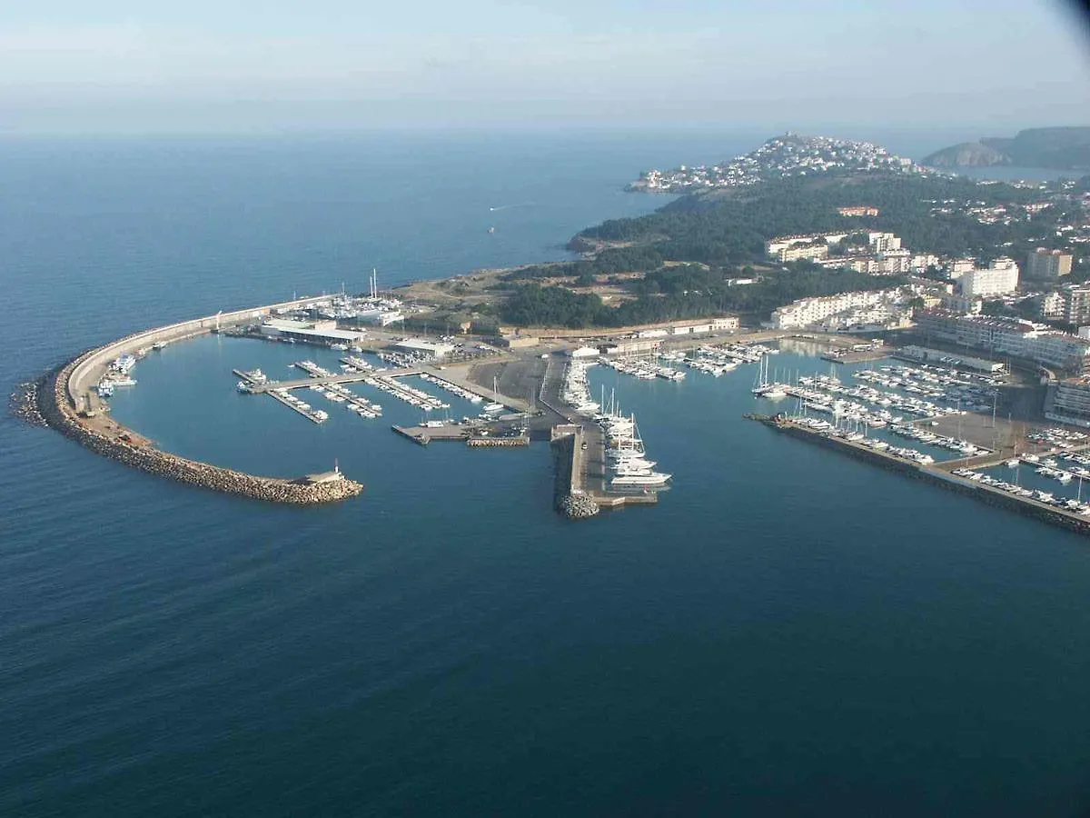 Gregal - Apartamentos 0*, L'Escala Spain
